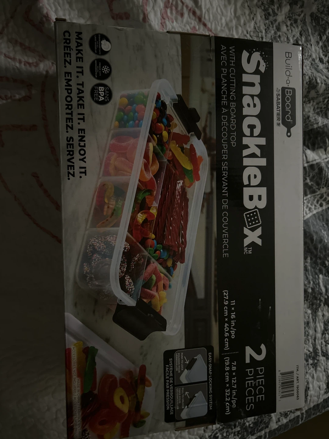 Sabatiér SnackleBox 2-Piece Set with Cutting Board