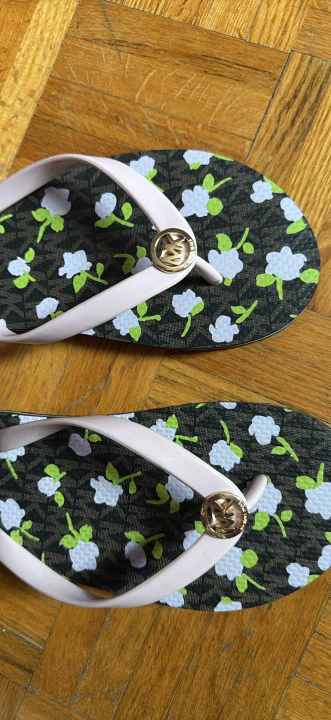 Michael Kors Women's Flip Flops Size 9 - photo 3