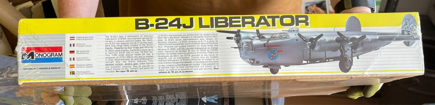 Monogram B-24J Liberator Model Kit 5608 - photo 4