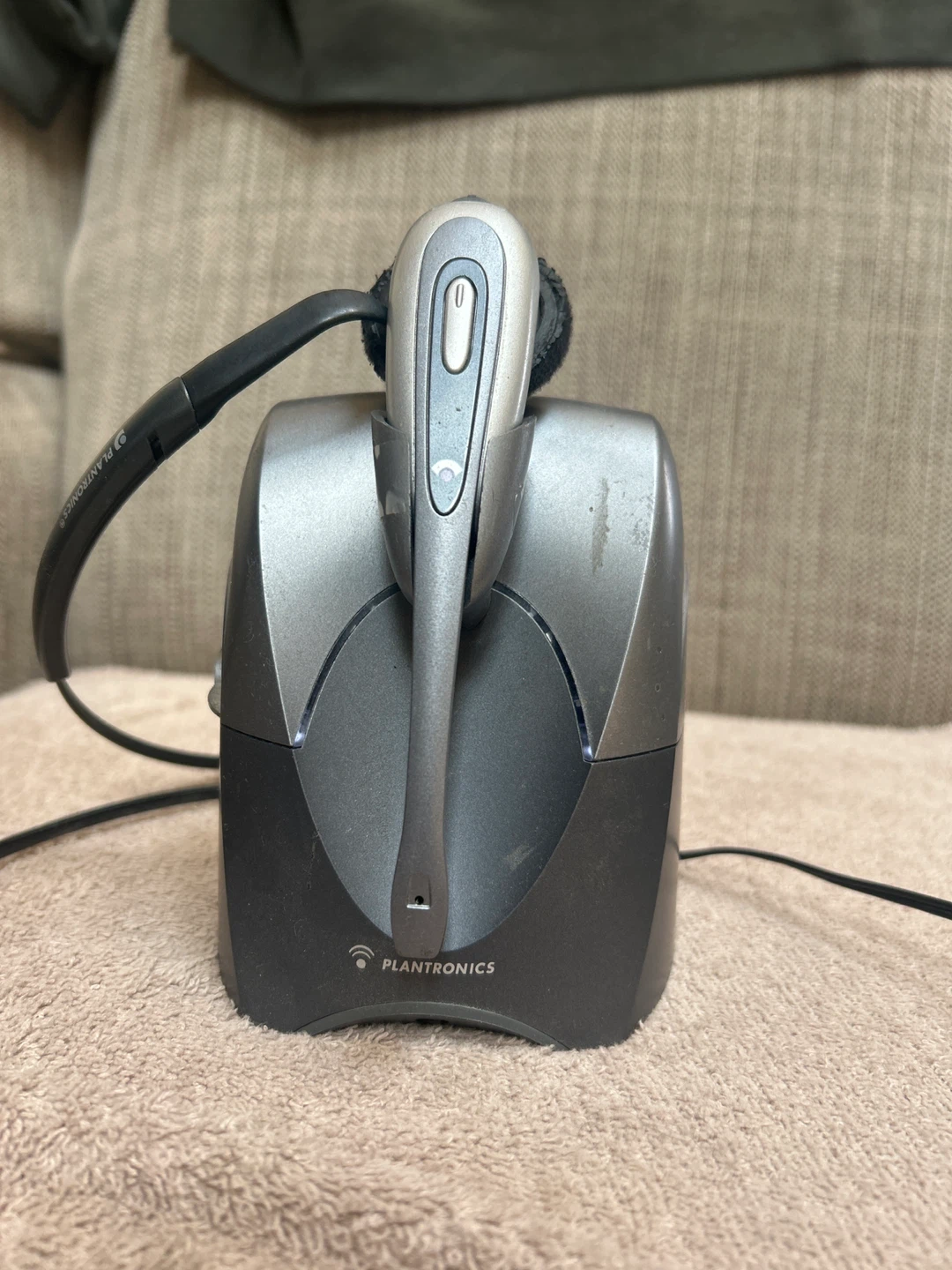 Plantronics Wireless Headset with Charging Base