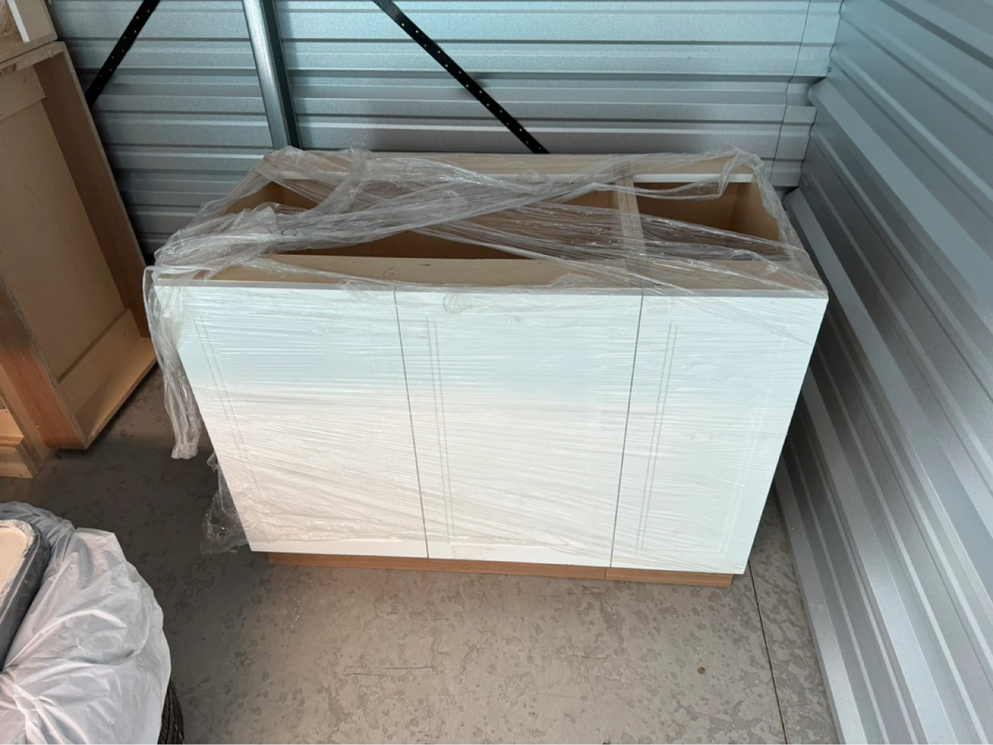 White kitchen cabinet base unit
