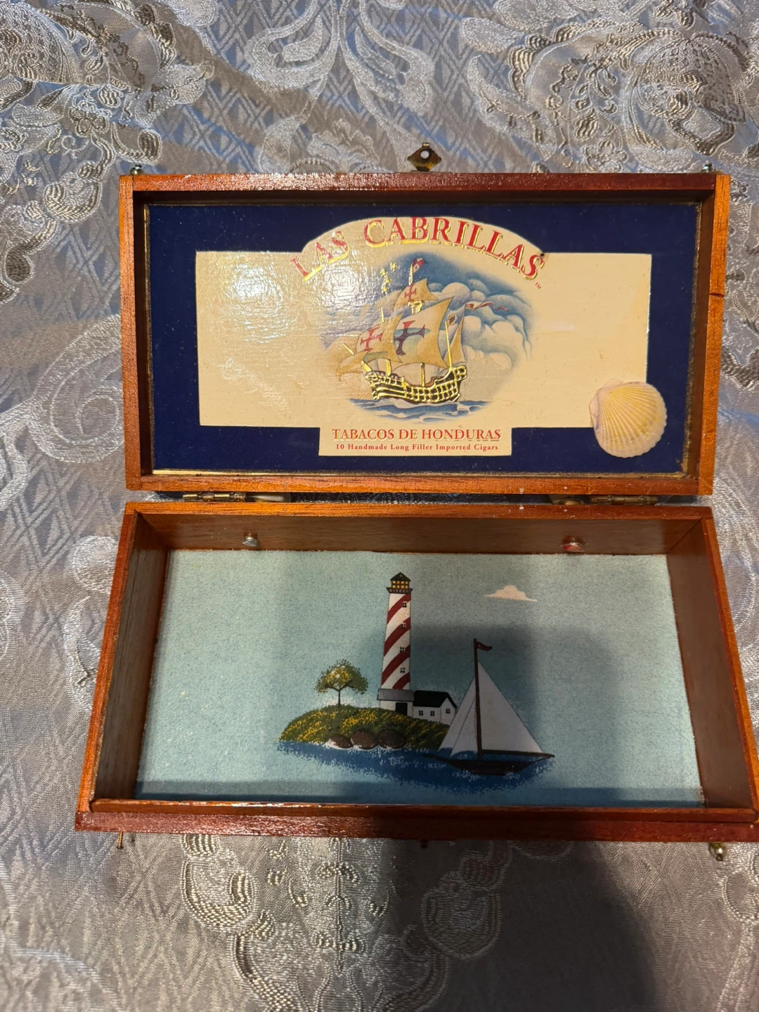 Las Cabrillas Cigar Box Handbag with Seashell Handle - photo 3