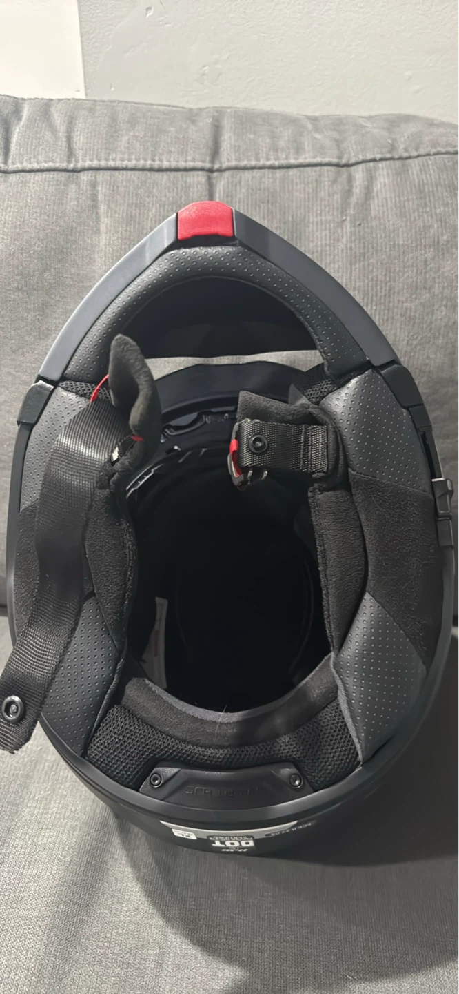 HJC i100 Motorcycle Helmet