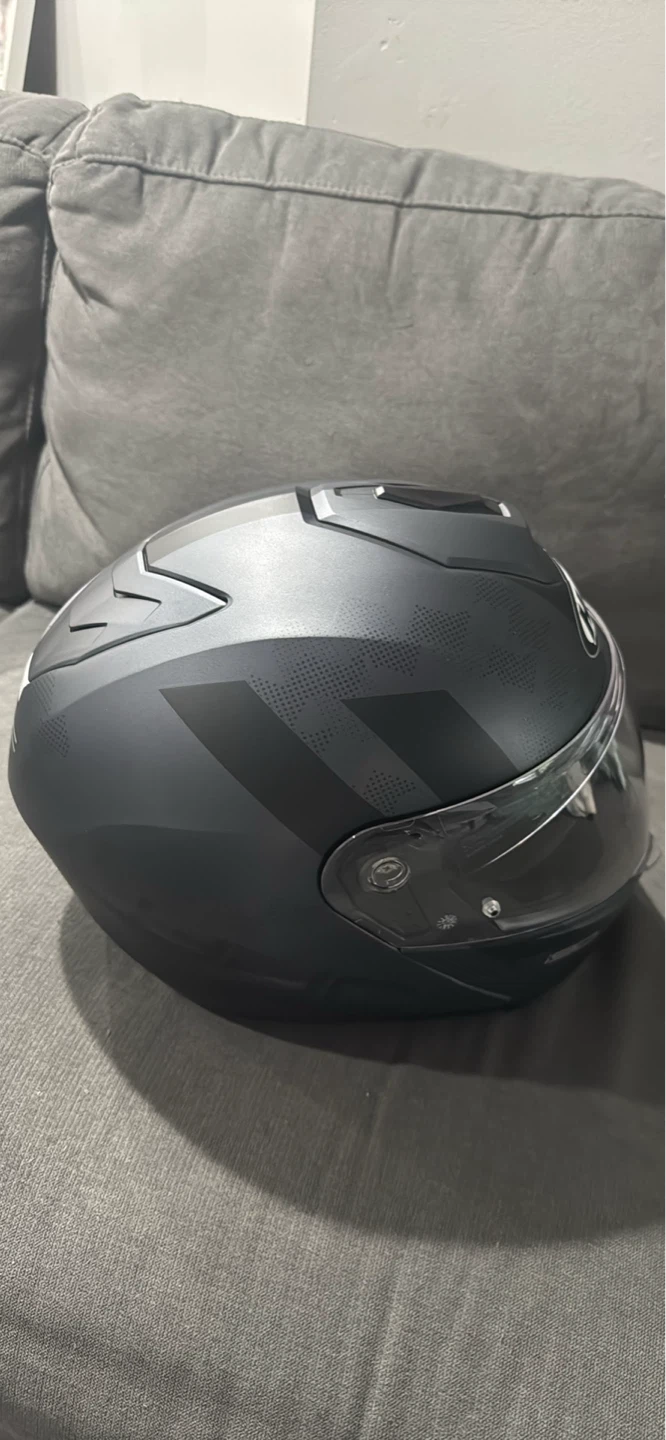 HJC i100 Motorcycle Helmet - photo 2