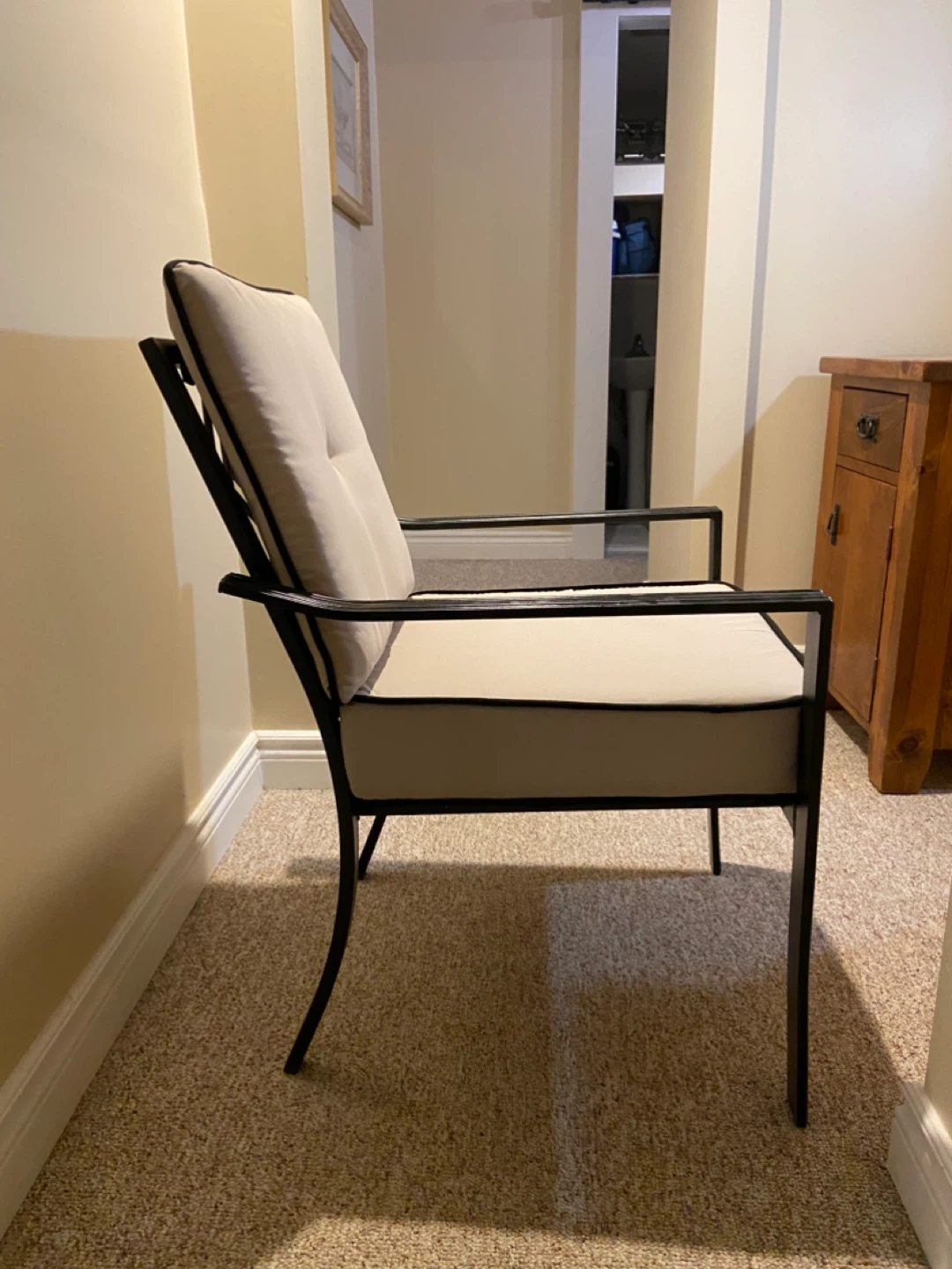 Black Metal Armchairs x 4 with Beige Cushions - photo 3