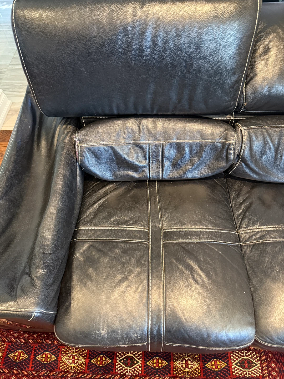 Black Leather Loveseat - photo 5