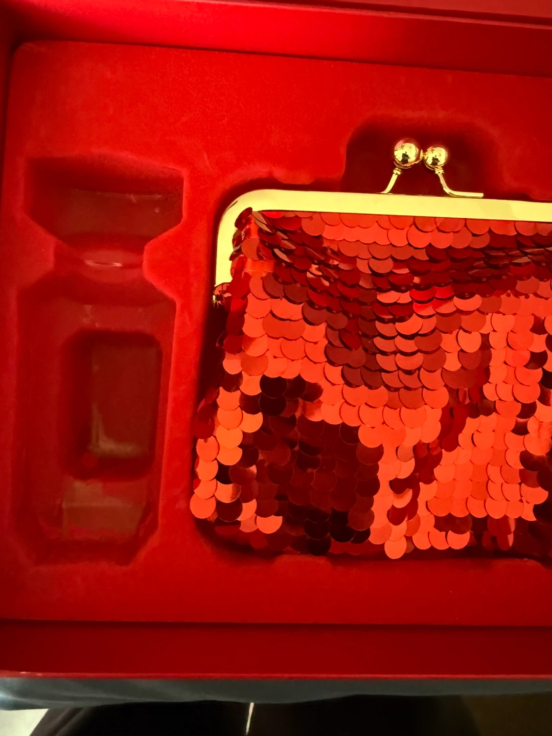 Chopard Love Eau de Parfum & Red Carpet Clutch set-As Is Set - photo 2