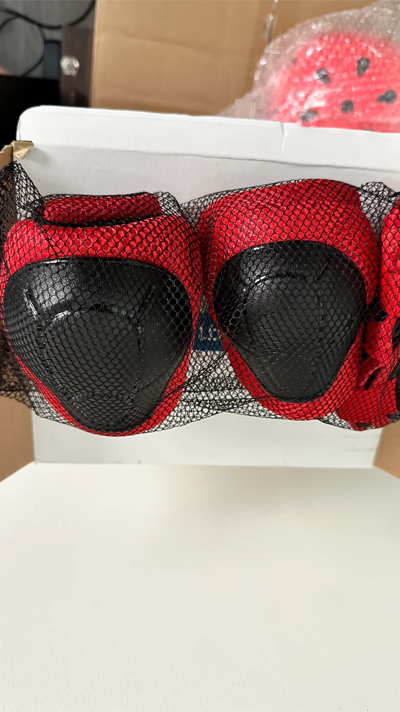 New* Protective Gear Set - photo 4