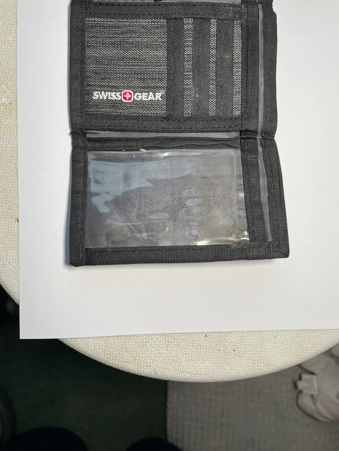 Swiss Gear Tri-Fold Wallet - photo 5