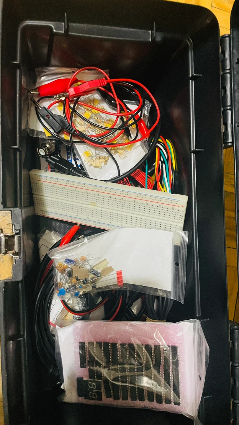 Stanley Toolbox with Electronics Components - photo 2