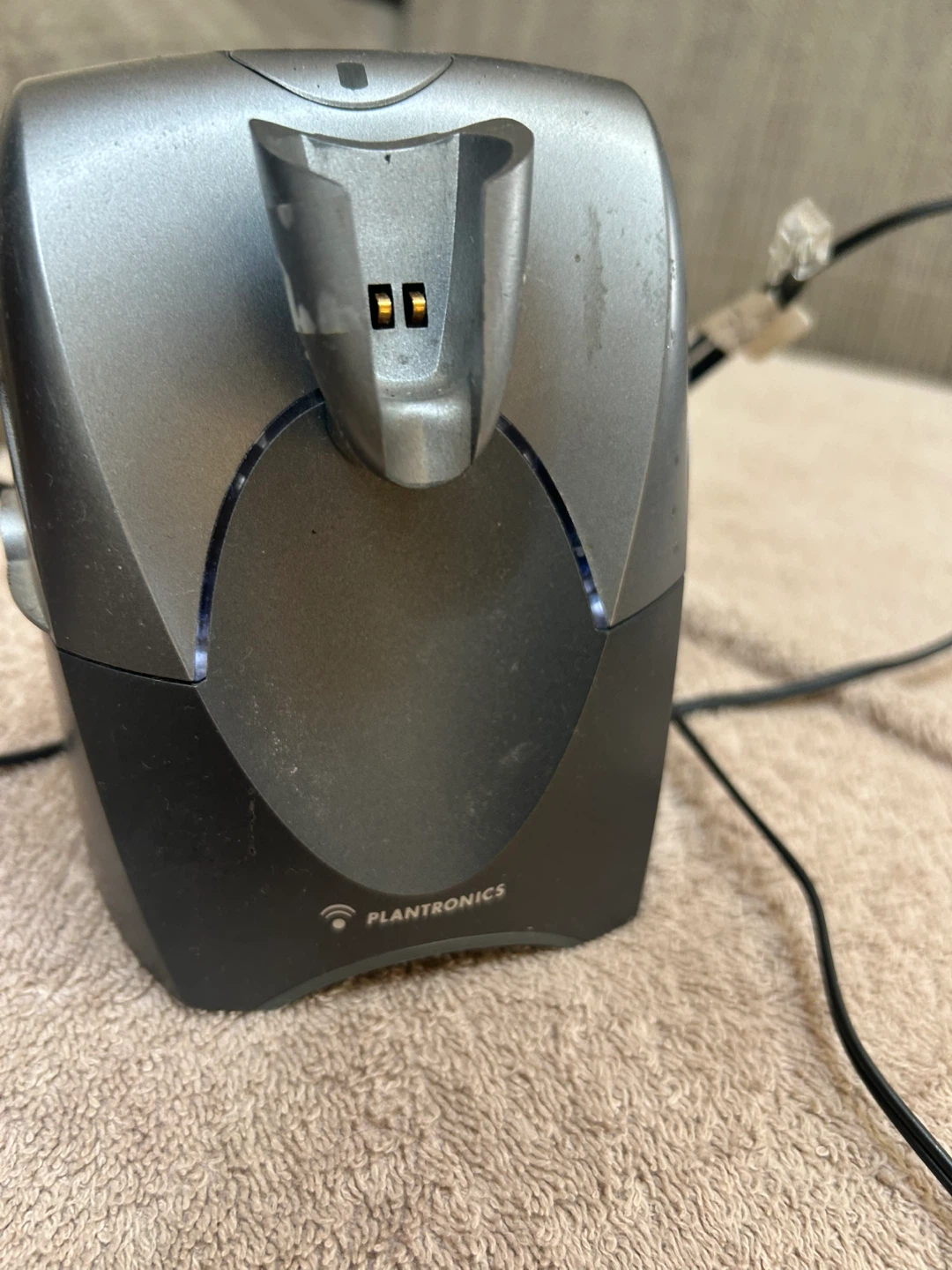 Plantronics Wireless Headset with Charging Base - photo 4