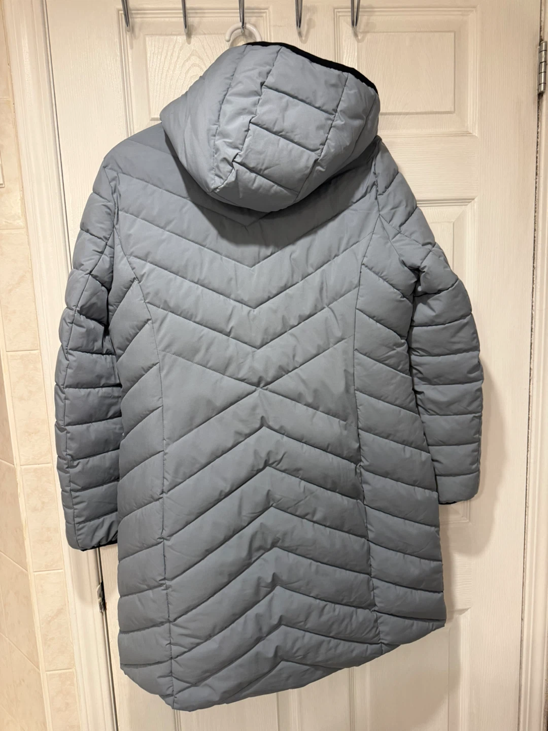 Women’s DKNY Puffer Coat long - light Grey - photo 2