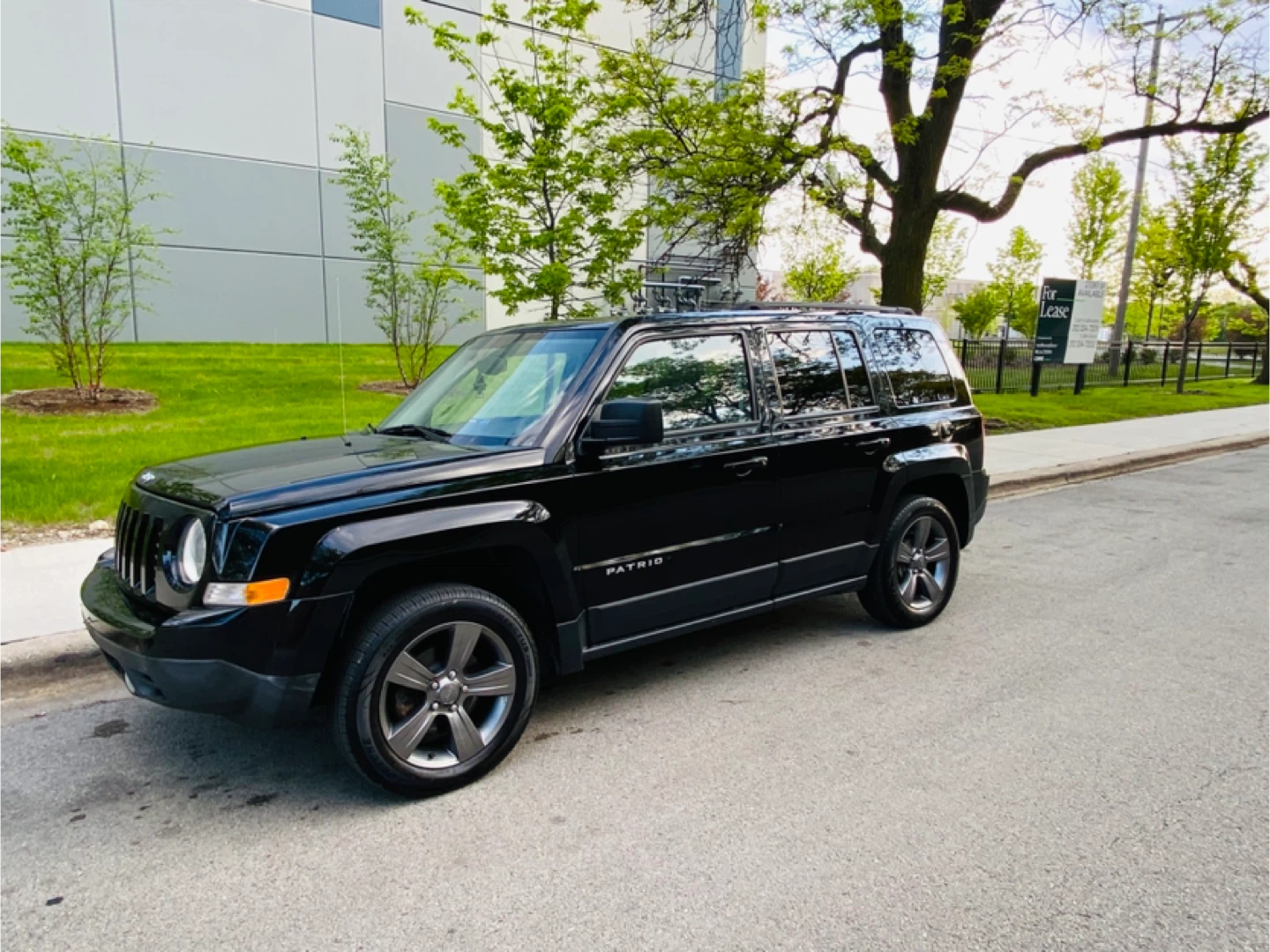 2015 JEEP PATRIOT $2500 cash firm