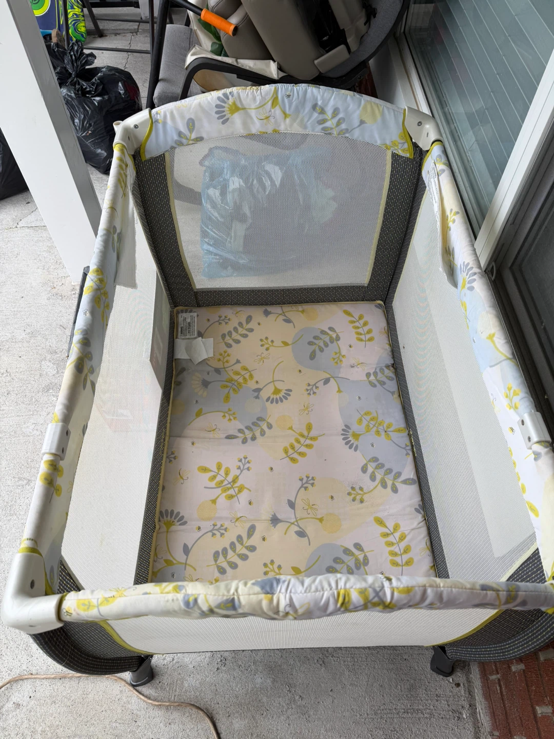 Baby Playpen/Travel Crib