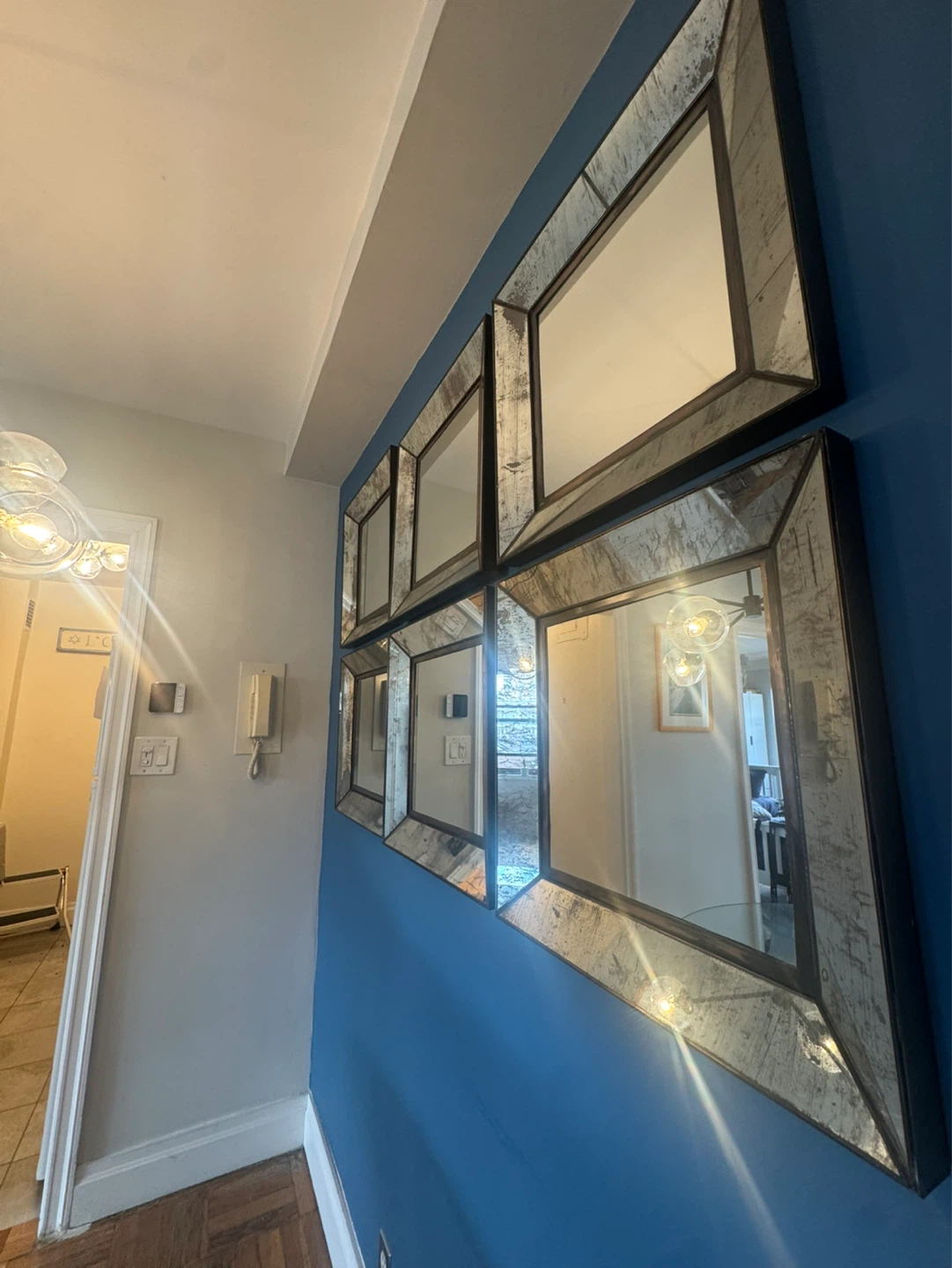 Crate & Barrel Dubois Wall mirror - 6pc - photo 5