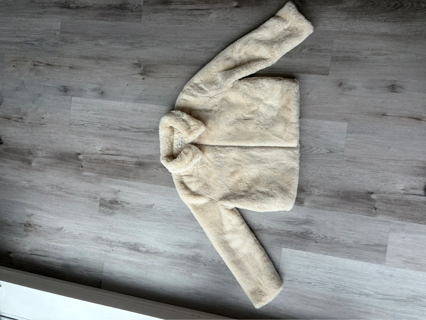 Cream Faux Fur Cropped Jacket