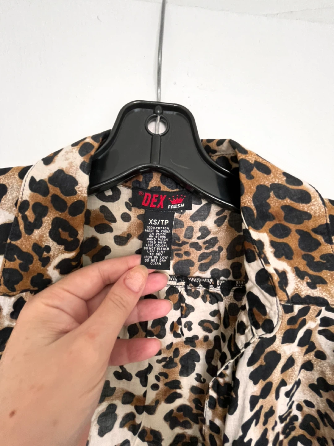 Cotton shirt leopard print size XS/S - photo 3