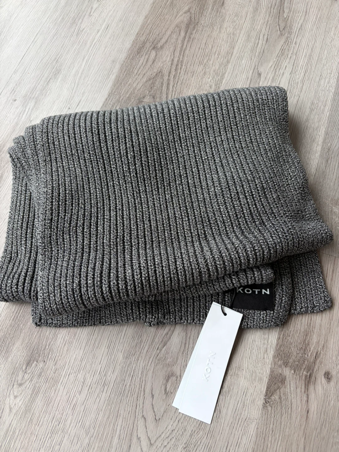 Kotn Grey Ribbed Knit Scarf
