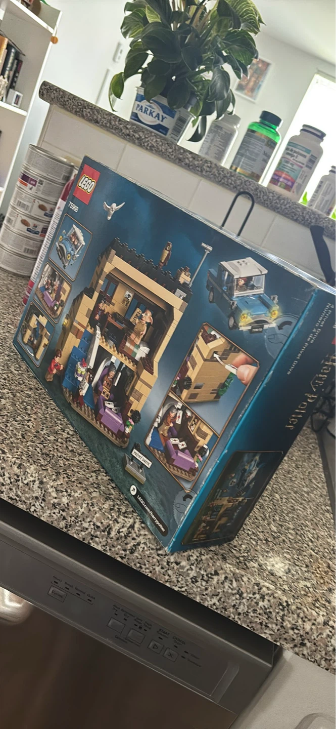 LEGO Harry Potter 4 Privet Drive Set 75968 - photo 2