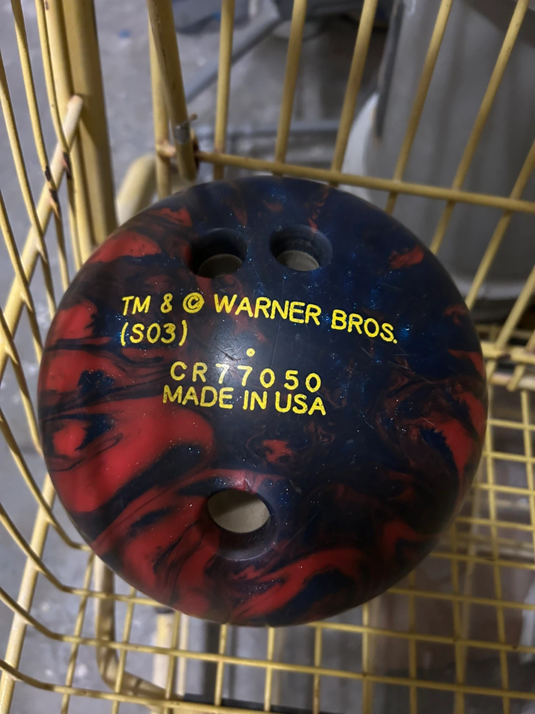 Warner Bros. "Taz" Bowling Ball - photo 2