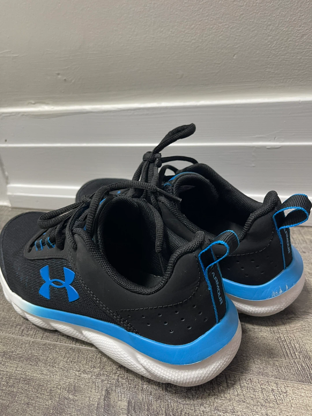 Under Armour Running Shoes - Black & Blue - Youth Size 4Y