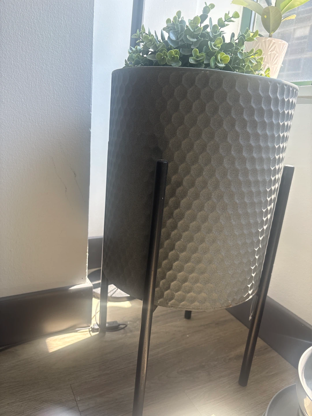 Gray Textured Planter with Stand