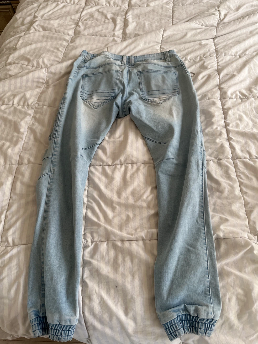 Light Wash Ripped Jogger Jeans - Size 30 - photo 3