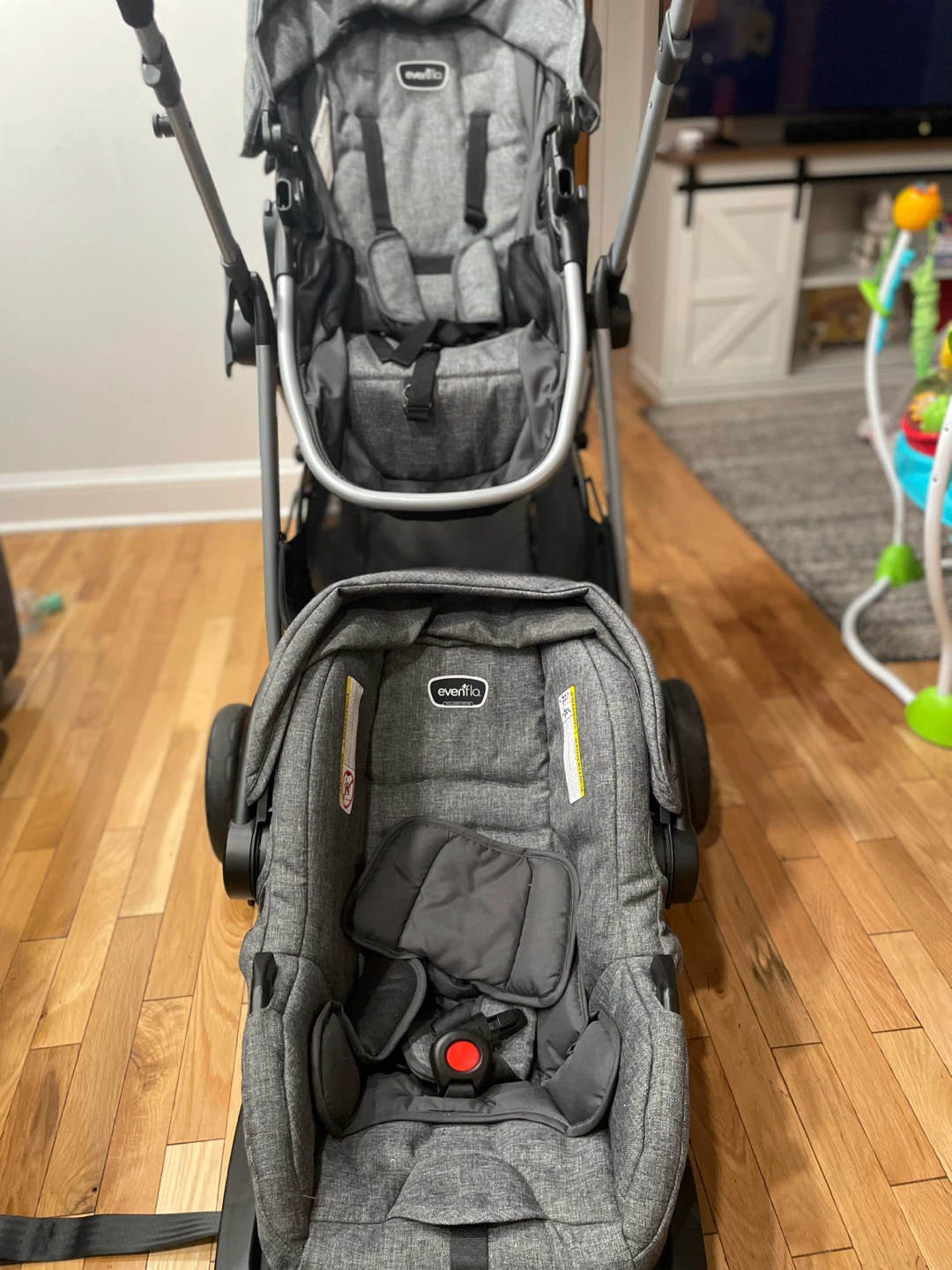 Evenflo Gray Infant Car Seat and Stroller Combo - photo 3