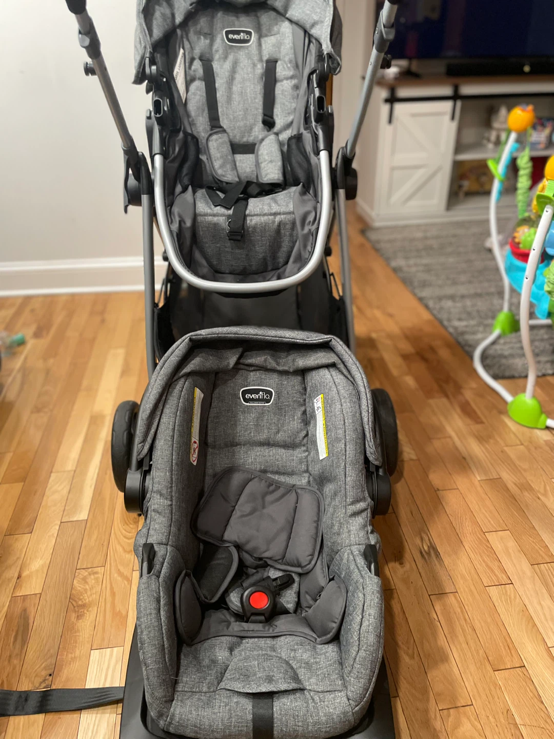 Evenflo Gray Infant Car Seat and Stroller Combo - photo 4