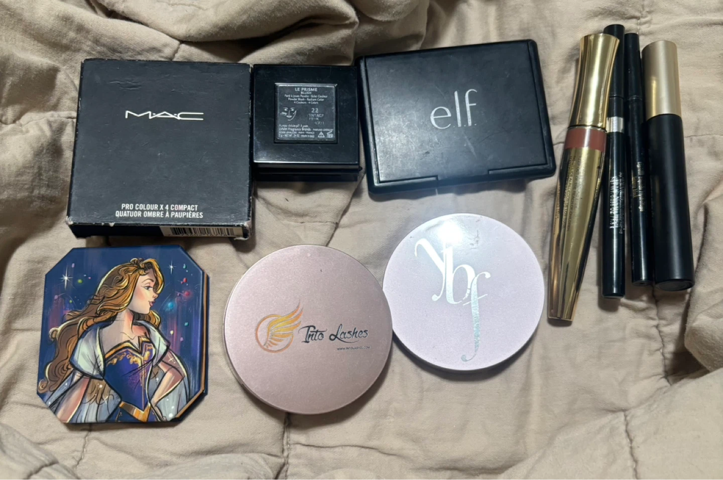 Makeup lot
