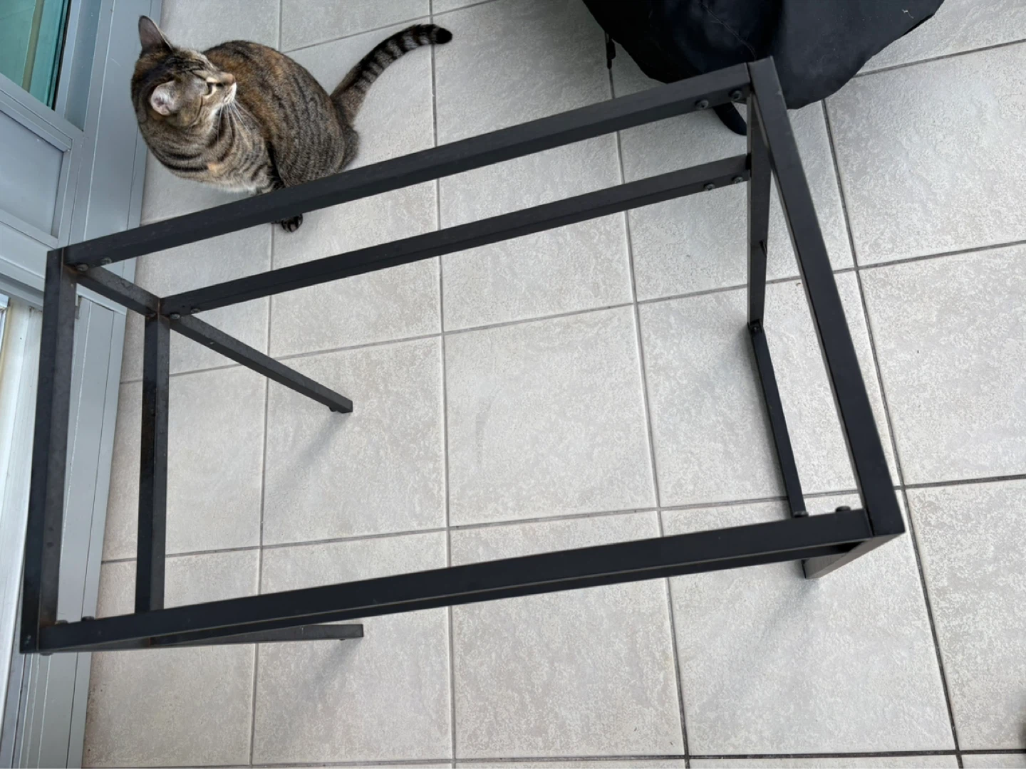 Metal Frame Table Base