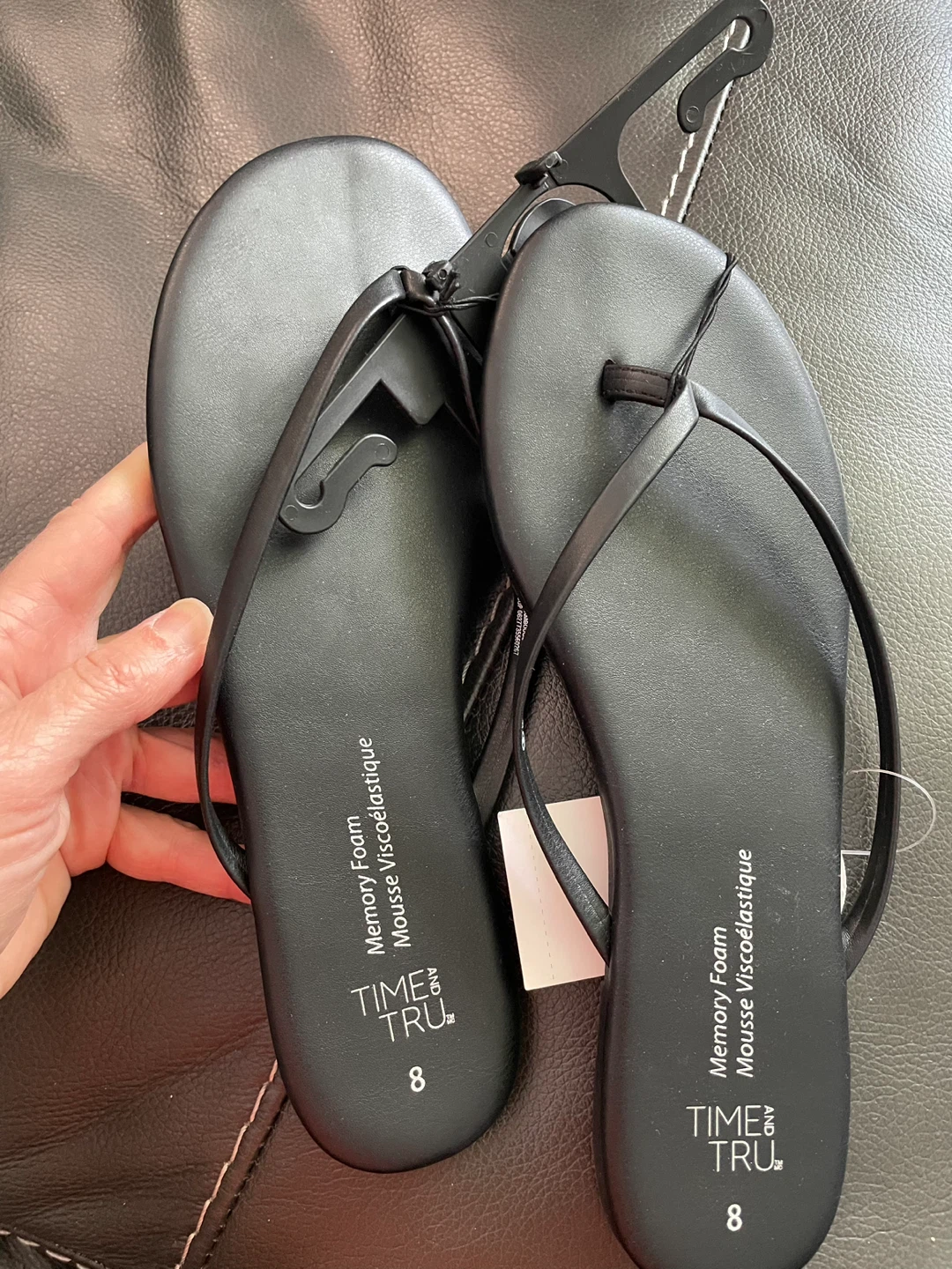 NEW! Black Memory Foam Flip Flops Size 8