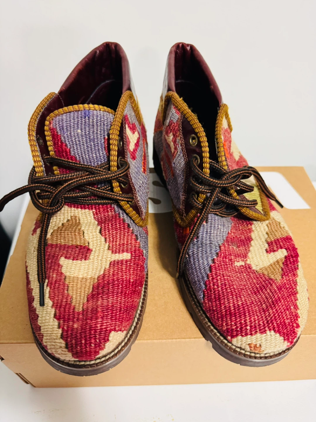 Prestige Kilim Pattern Chukka Boots~9US