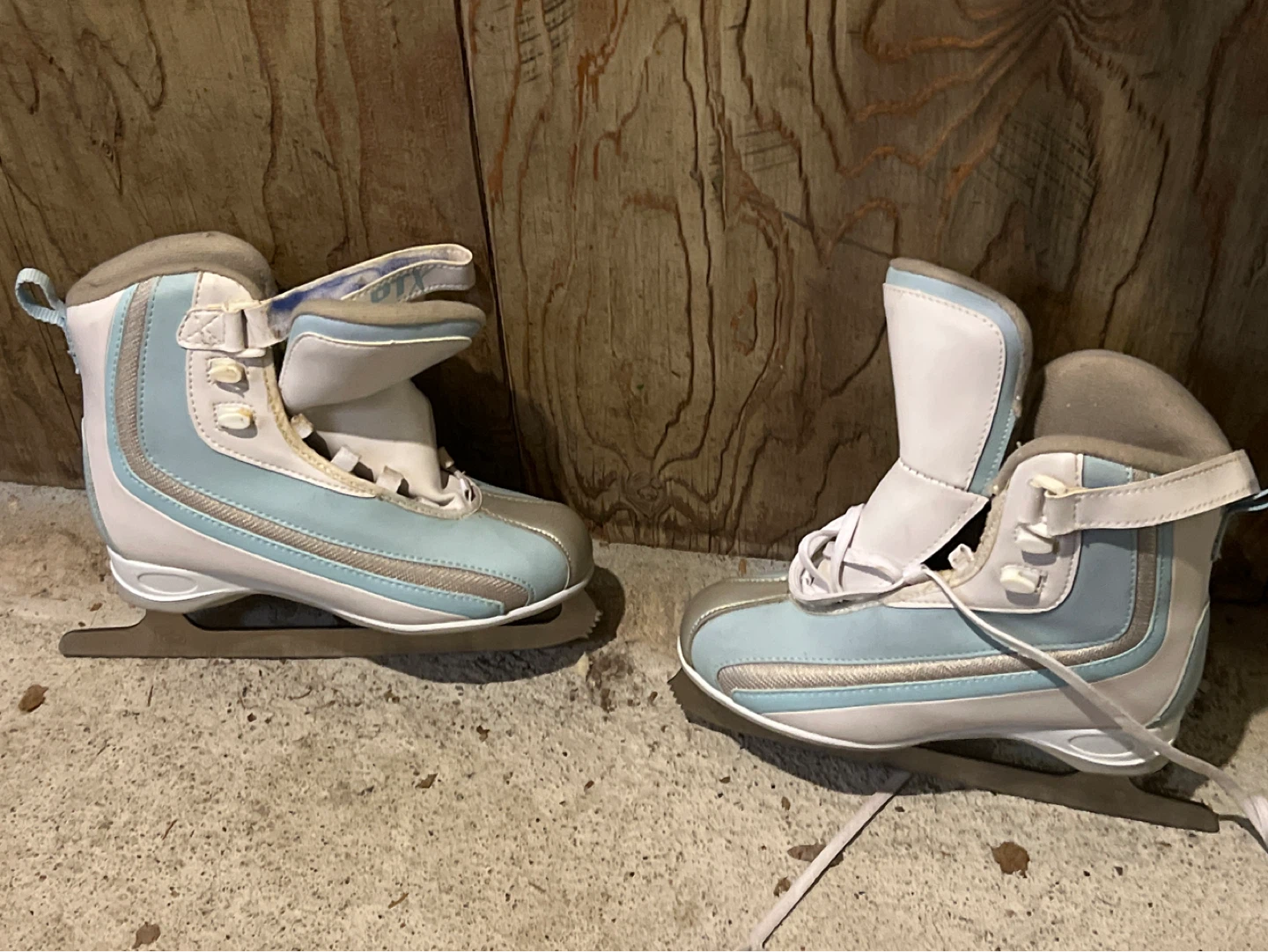 Kids Ice Skates