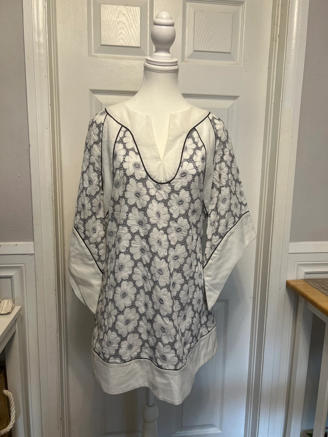 Bianca Nygård White Floral Tunic Top Size 8