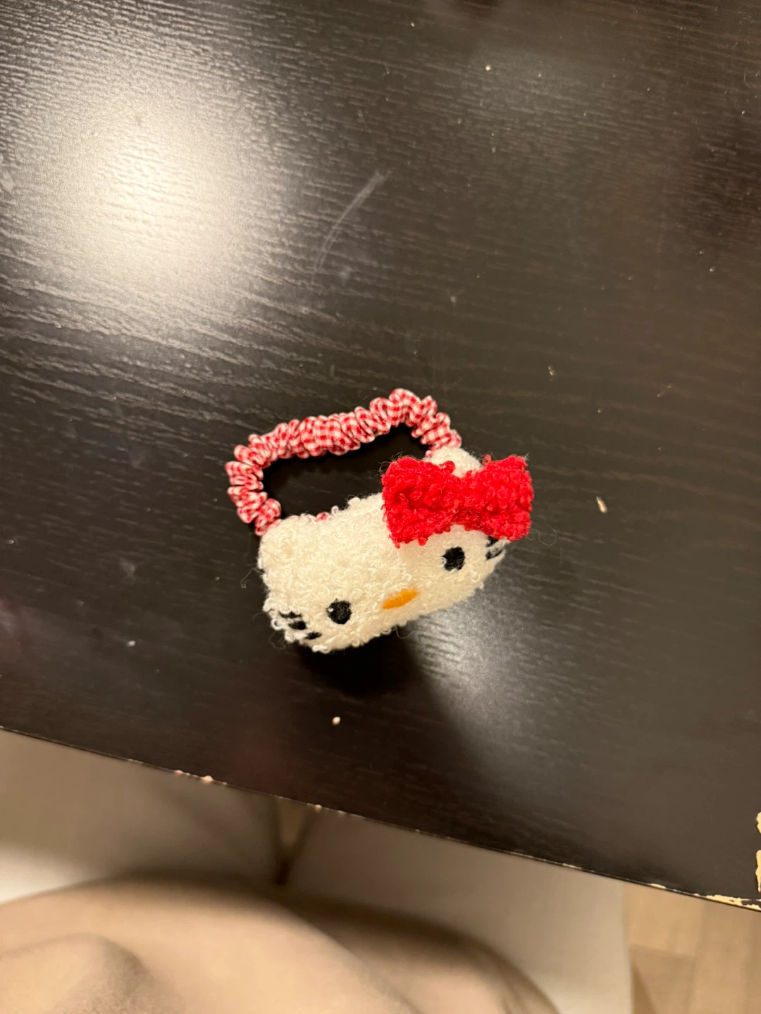 Hello Kitty Scrunchie Hair Tie - photo 2