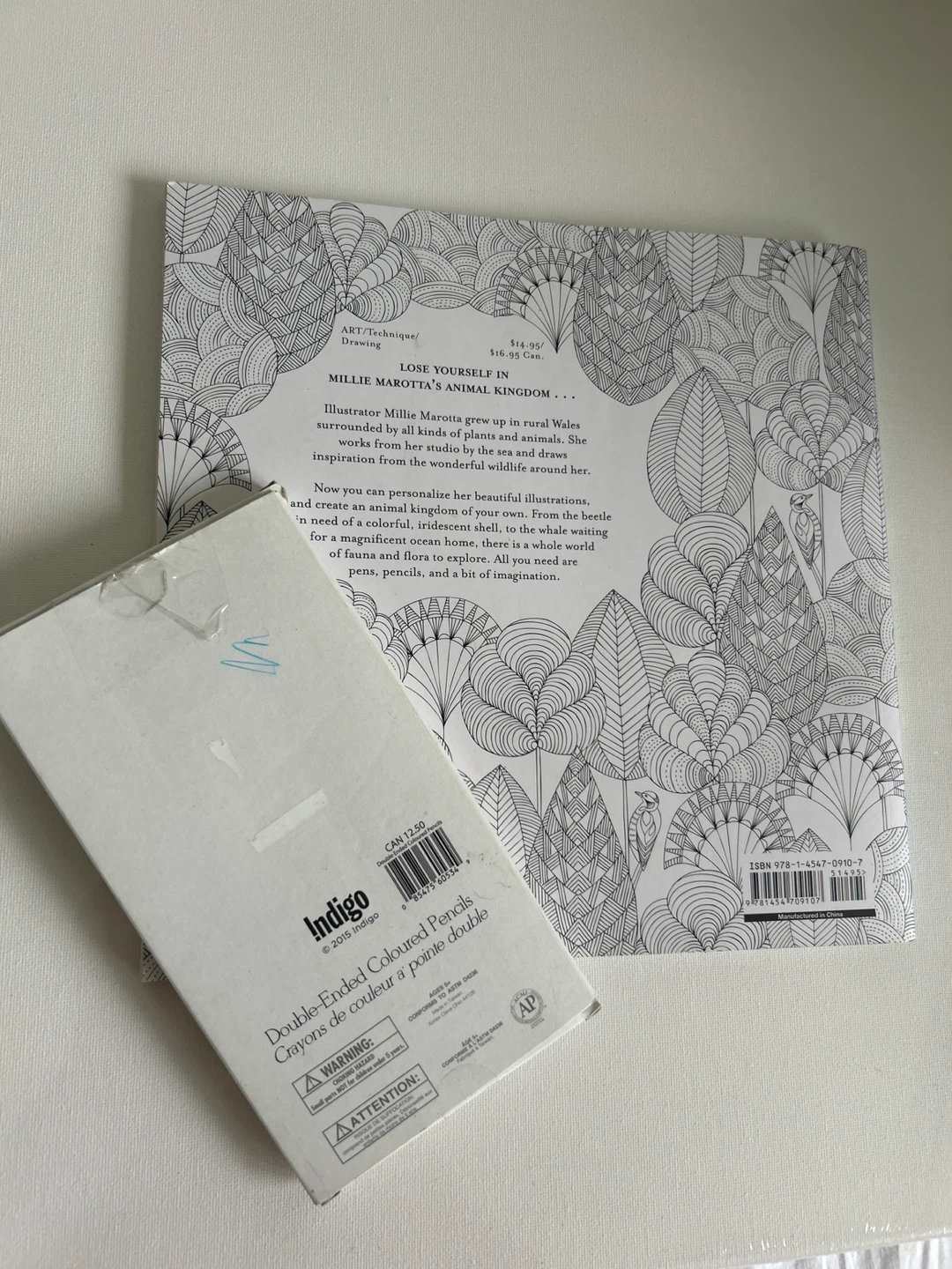 Animal Kingdom Colouring Book and Double-Ended Pencils - photo 2