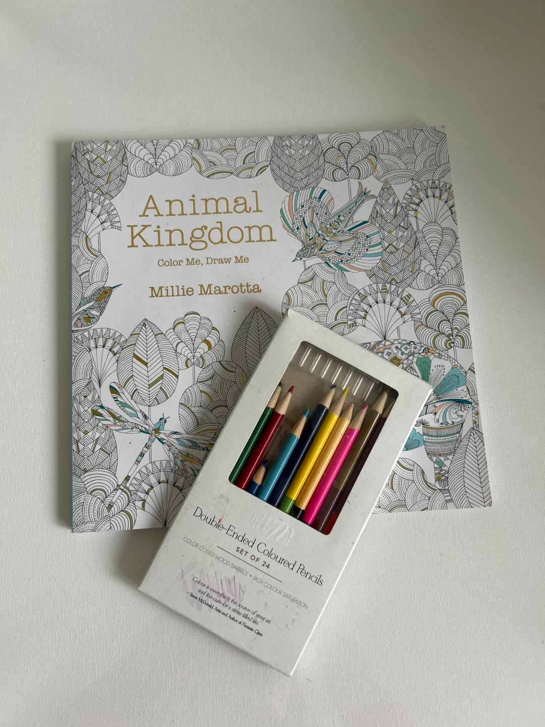 Animal Kingdom Colouring Book and Double-Ended Pencils