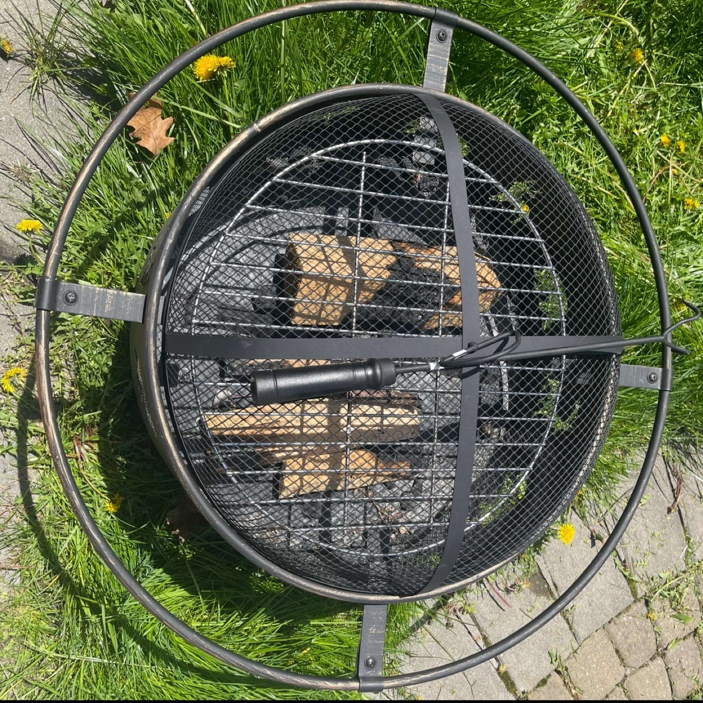 Black Steel Outdoor Fire Pit with winter cover - photo 4