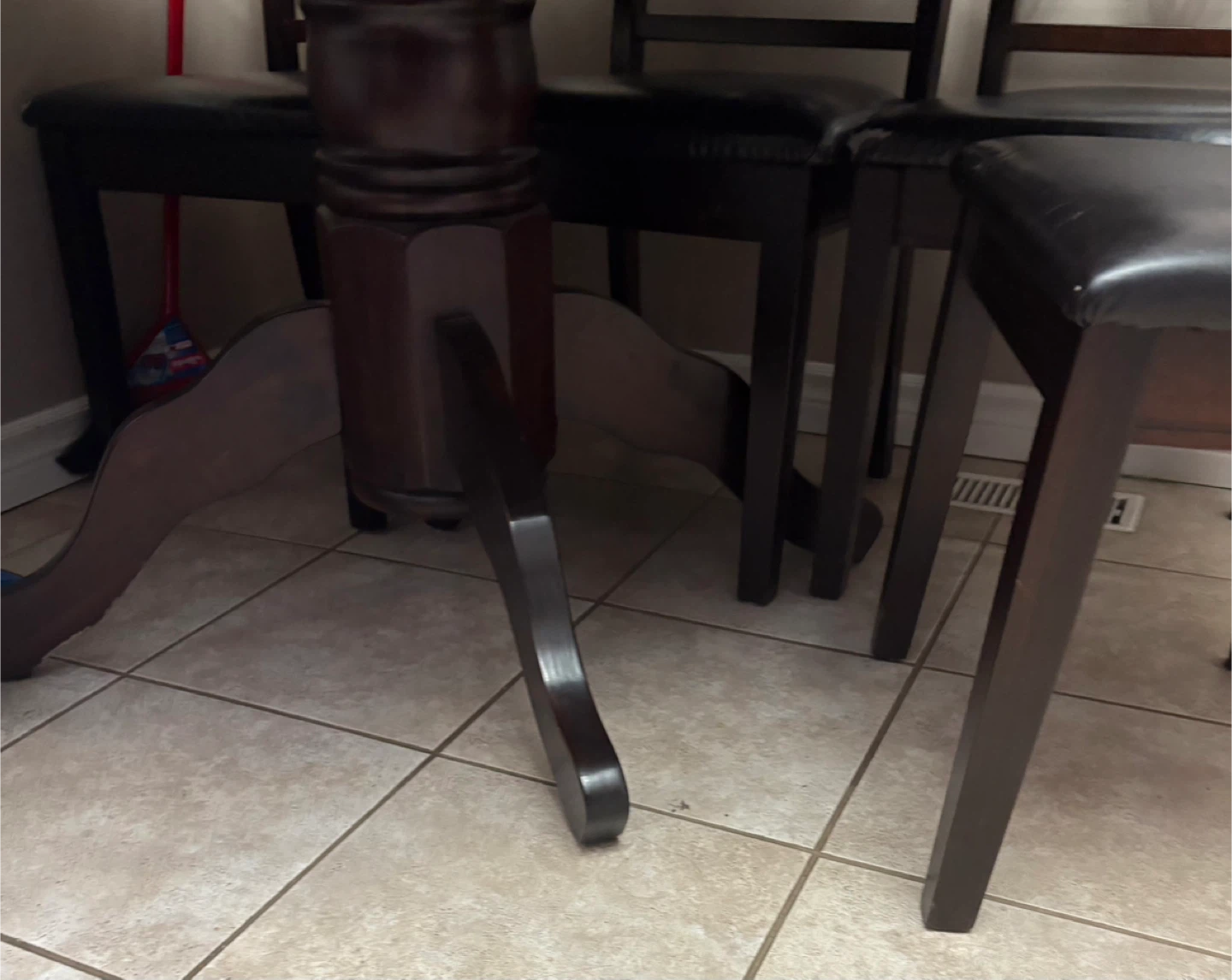 Dining table - photo 3