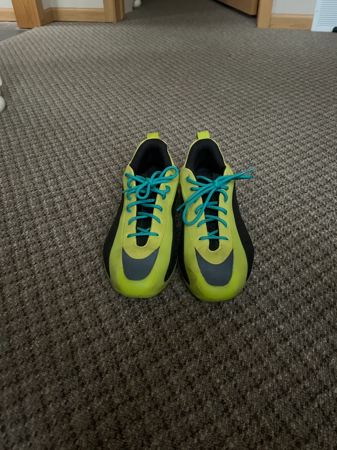 Anthony Edwards 1 low