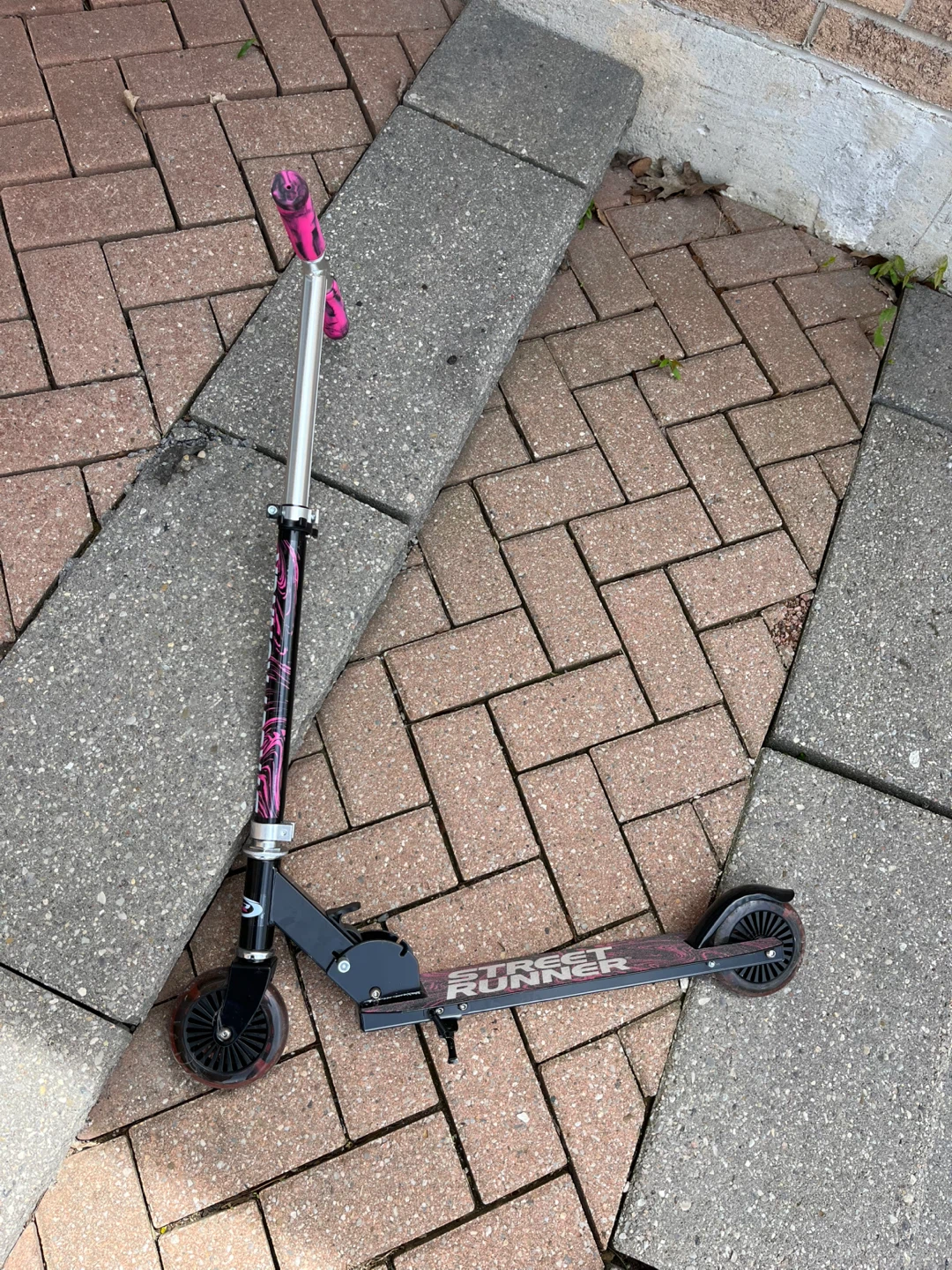 Street Runner Kids Scooter - photo 2