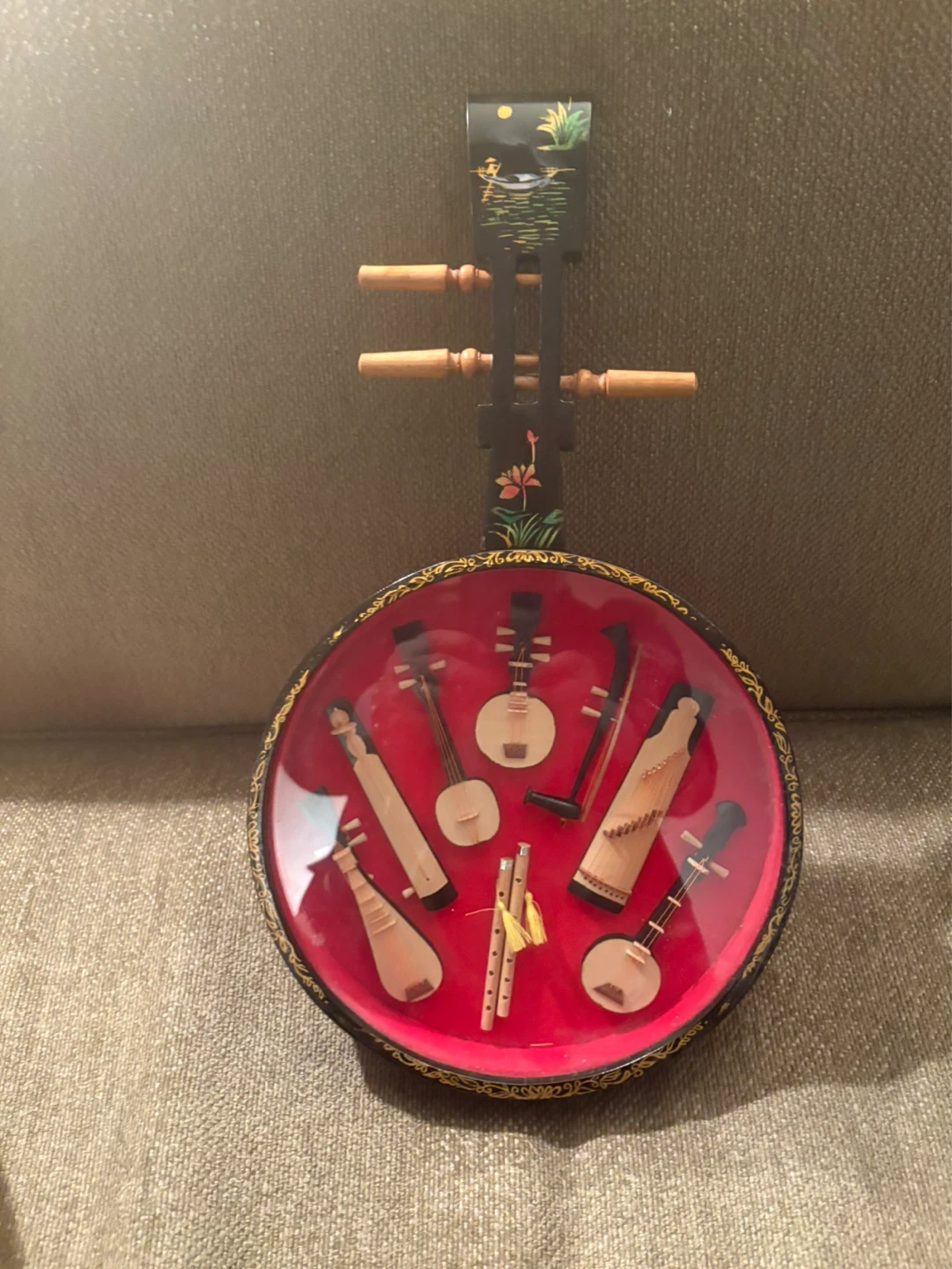 Decorative Chinese Musical Instrument Display