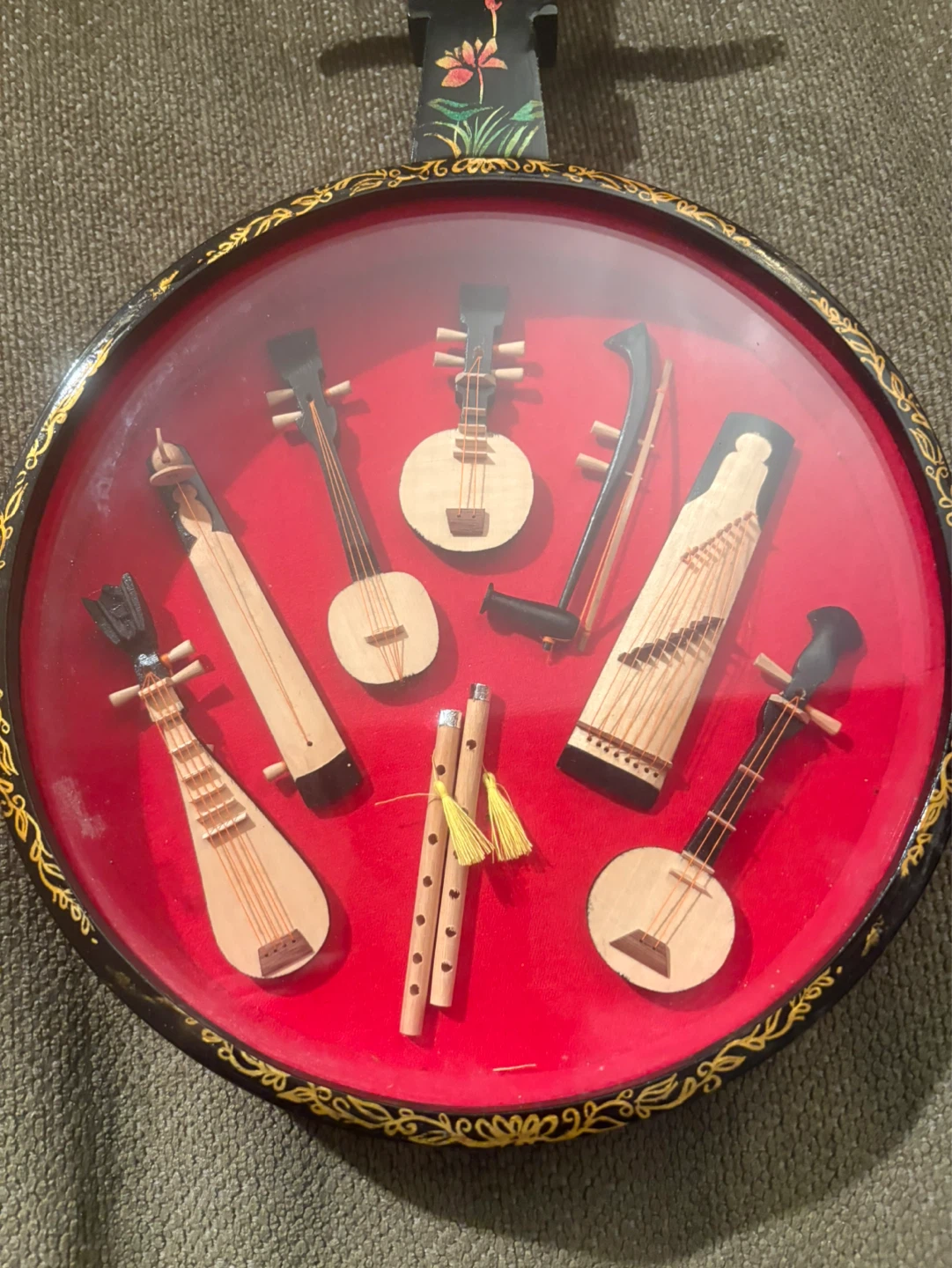 Decorative Chinese Musical Instrument Display - photo 2