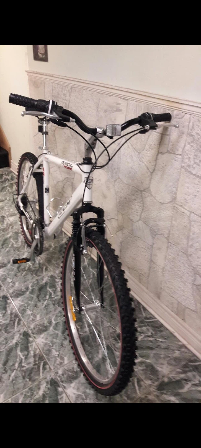 CCM Nevada 26 inch wheel mountain bike - photo 3