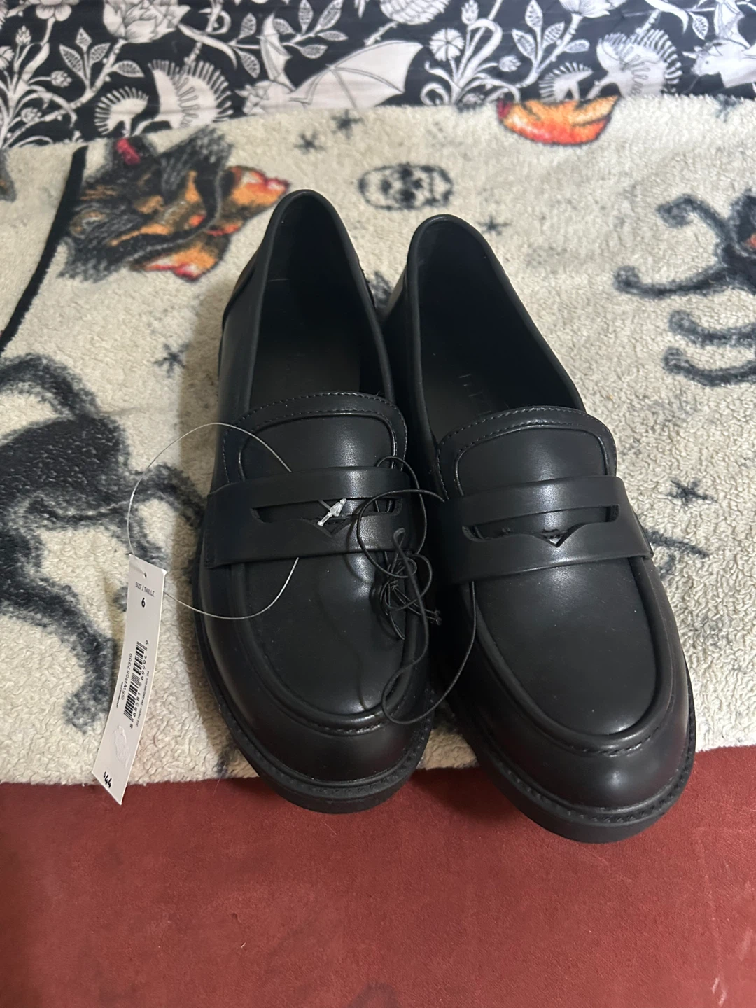 Joe Fresh Black Loafers - Size 6 - photo 2