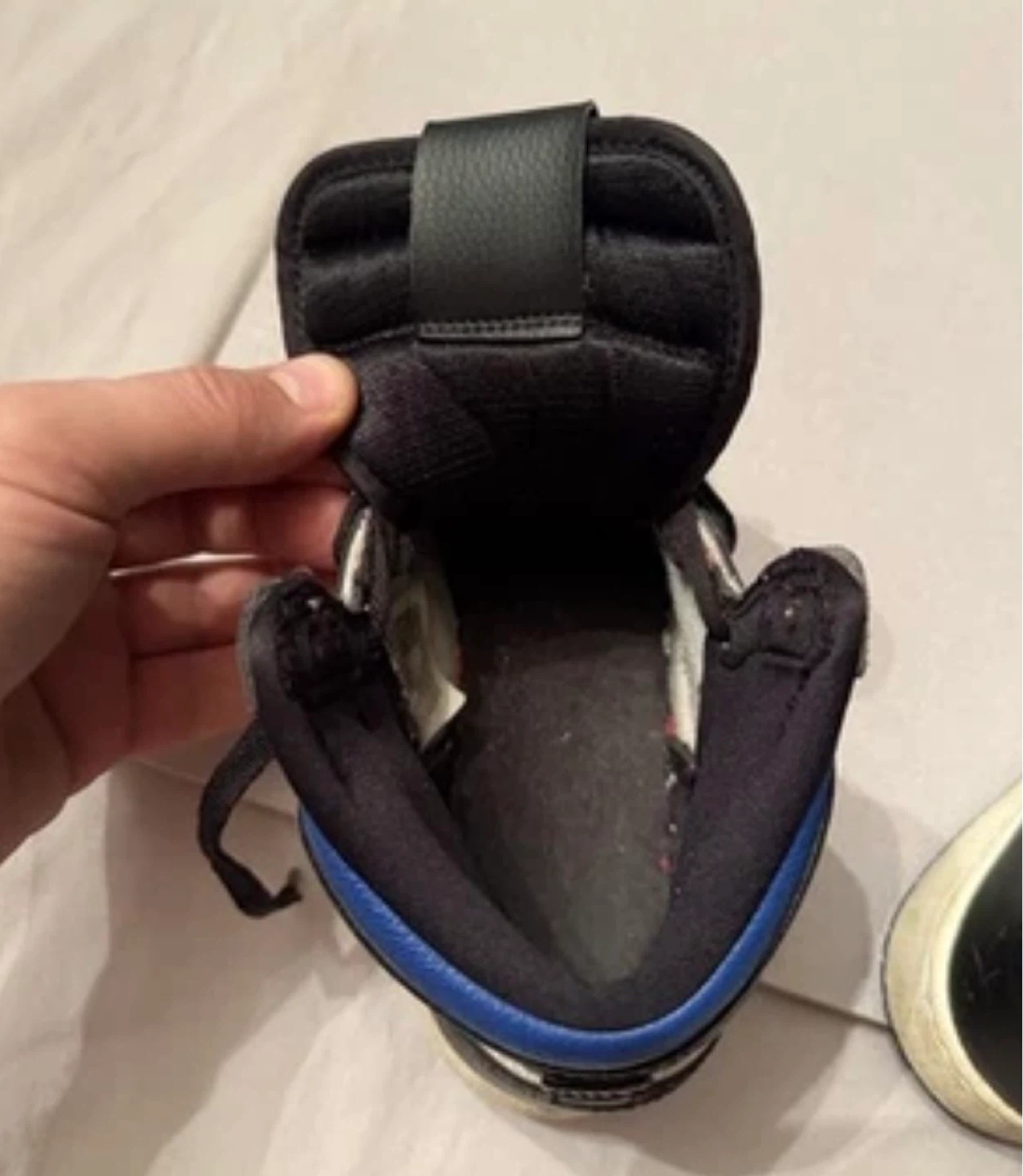 Nike Air Jordan 1 High "Royal Blue" Men's Sneakers - photo 5