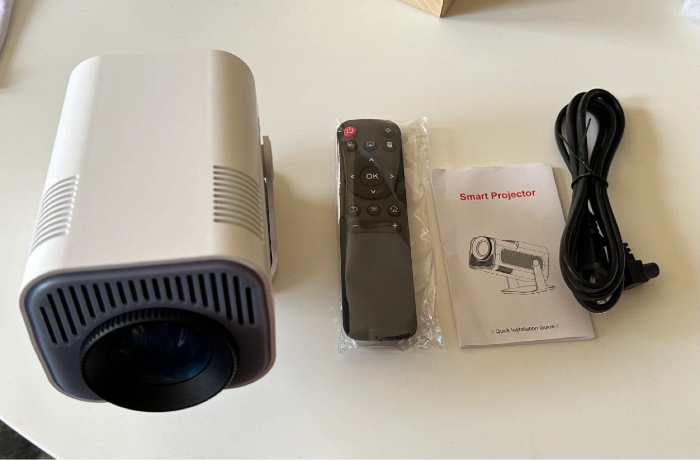 HY320Mini LCD Projector with Remote - photo 2