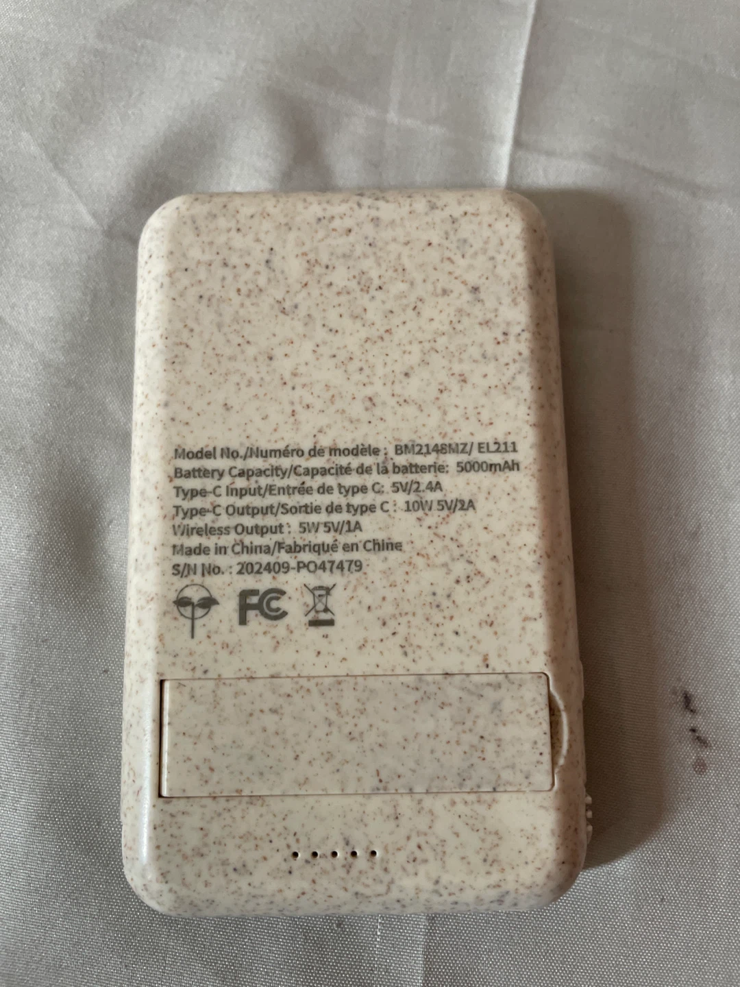 PROLOGIS EVERGREEN Wireless Power Bank 5000mAh - photo 2