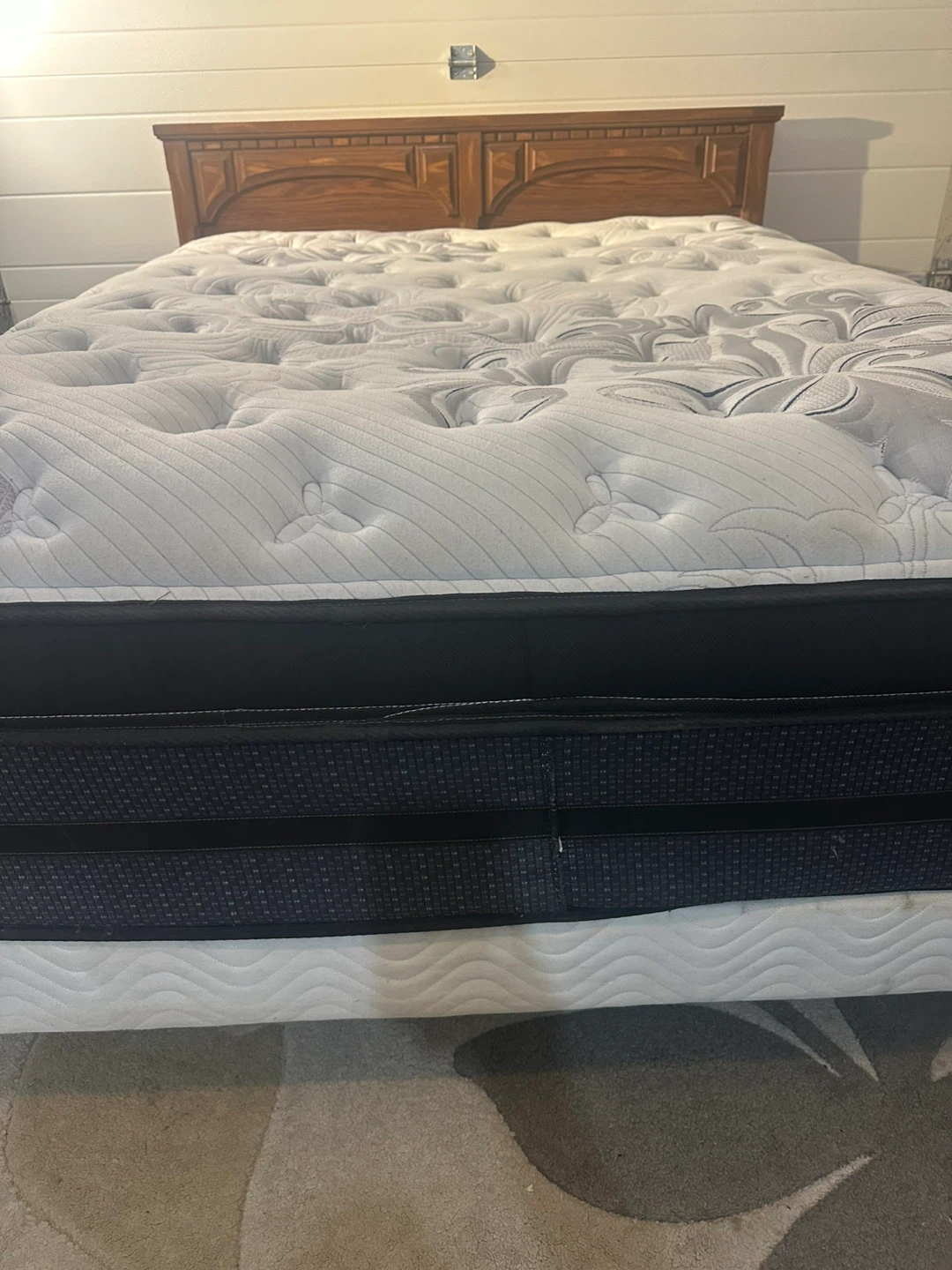 Queen Size Bed set | Great Condition - photo 5